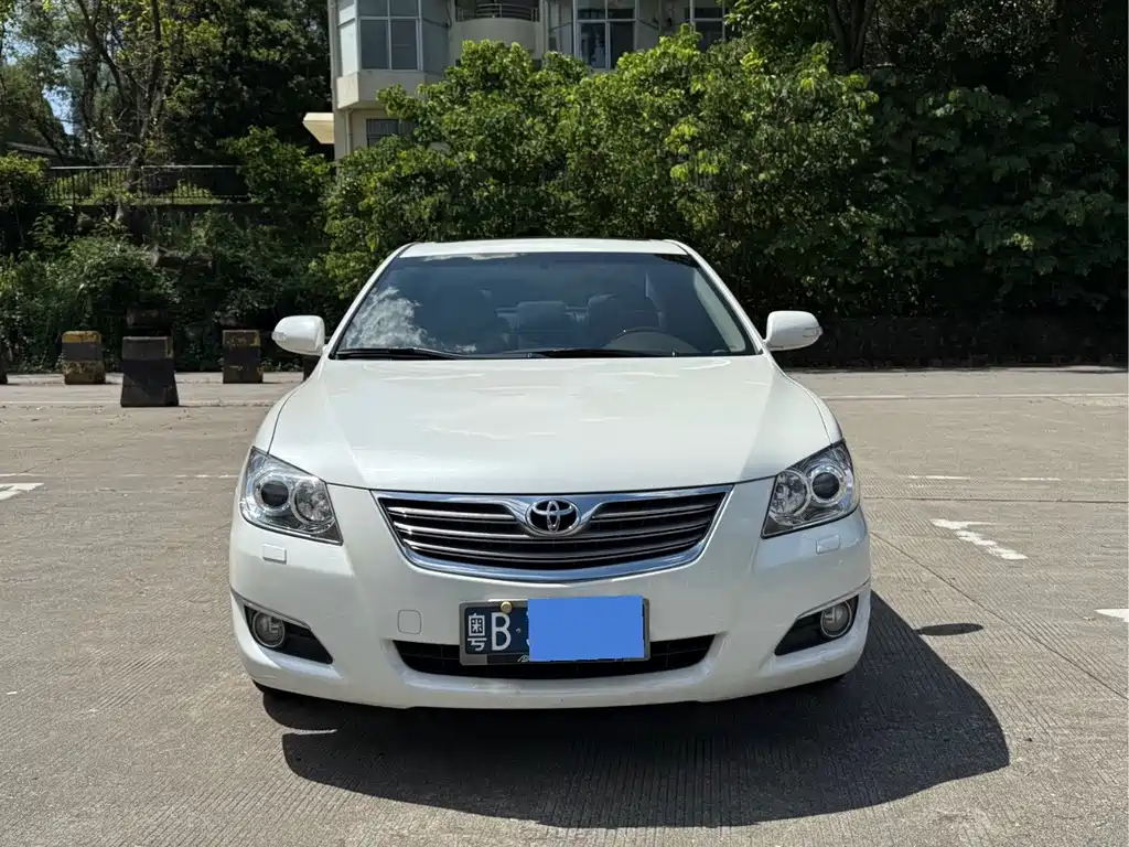 Toyota Camry 2007 — фото 2