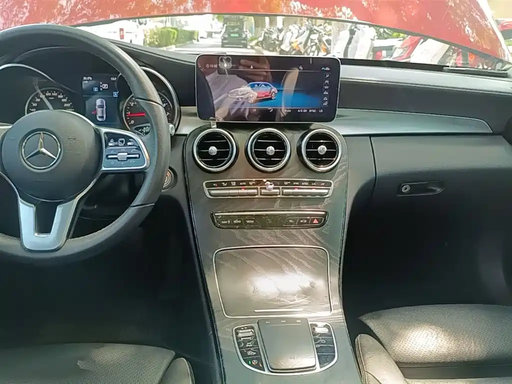 Mercedes-Benz C-Class 2019 — фото 13