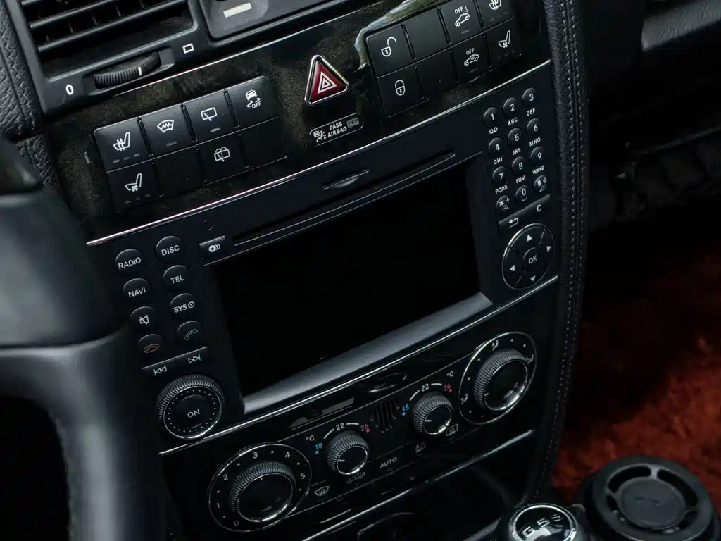 Mercedes-Benz G-Class AMG 2012 — фото 18