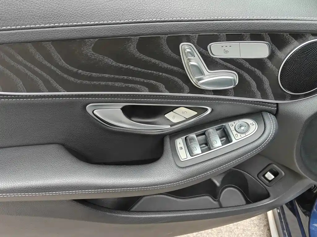 Mercedes-Benz C-Class 2015 — фото 12