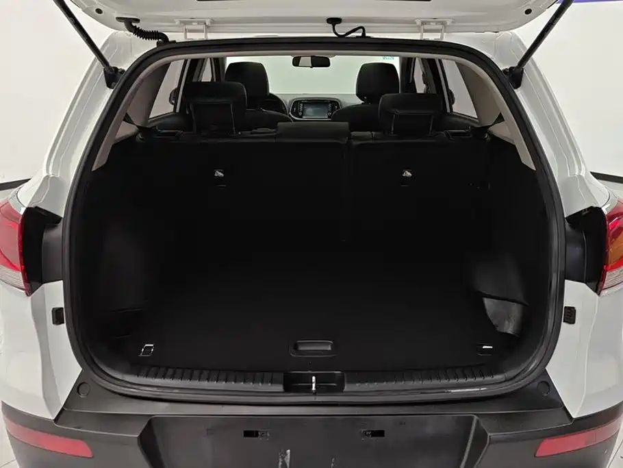 Kia KX3 2015 — фото 4