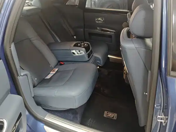 Rolls-Royce Ghost 2016