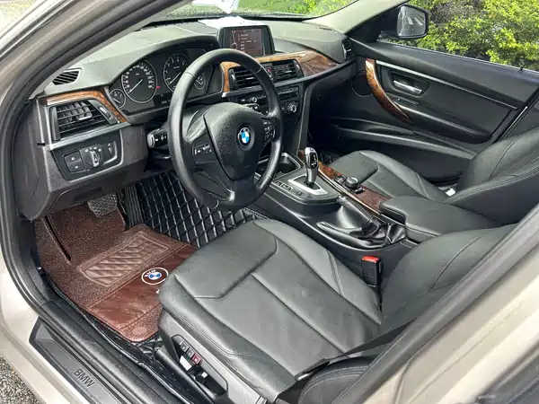 BMW 3 Series 2013