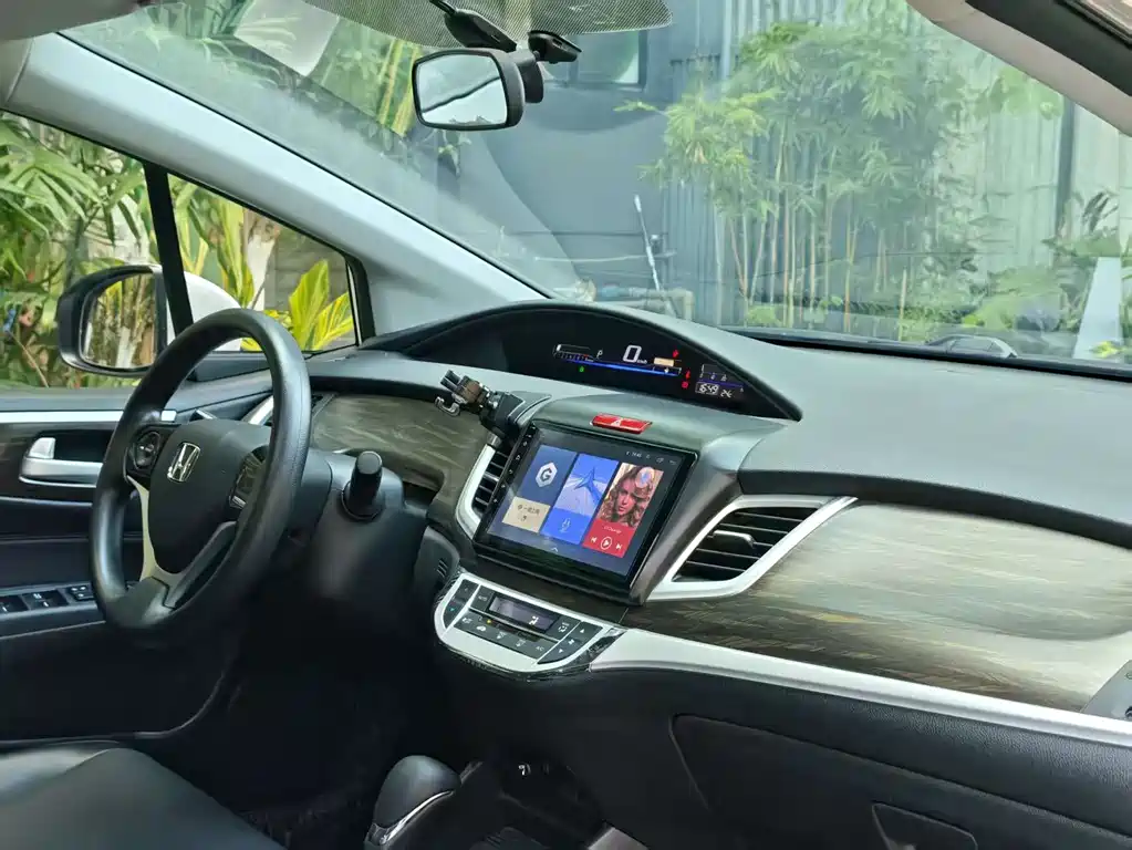 Honda Jade 2018 — фото 15