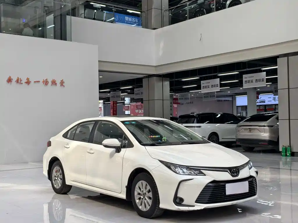 Toyota Corolla 2020 — фото 4