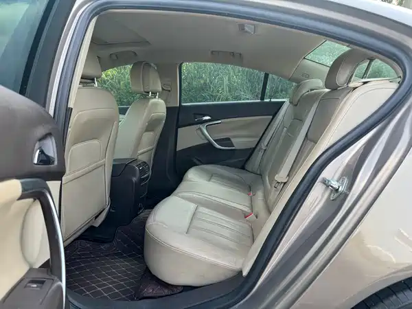 Buick Regal 2012