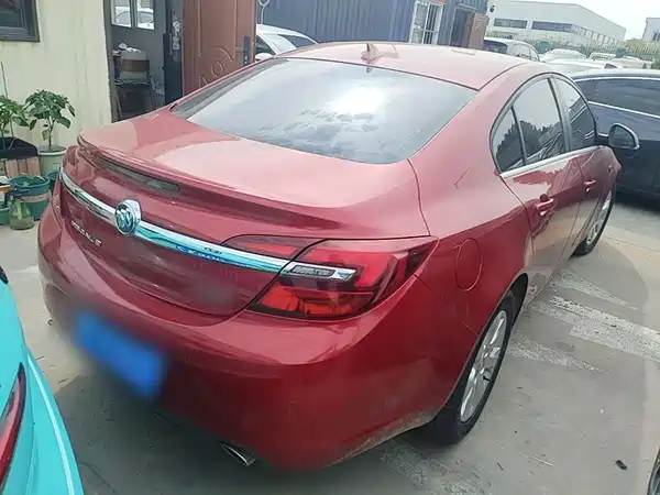 Buick Regal 2016