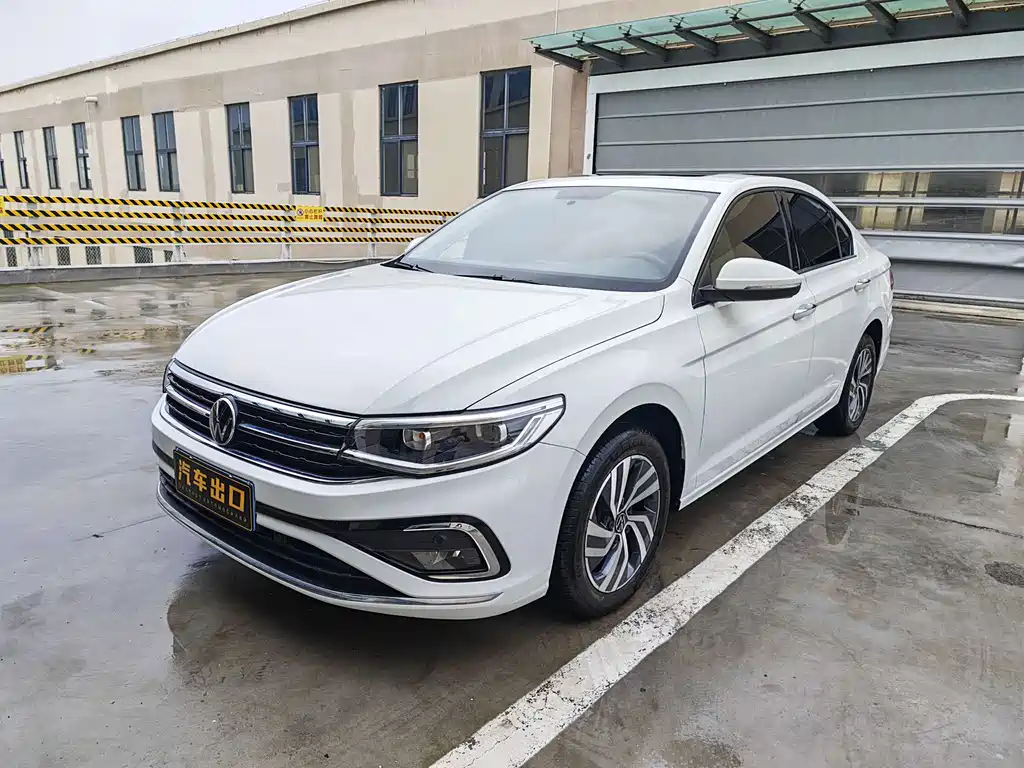 Volkswagen Bora 2023
