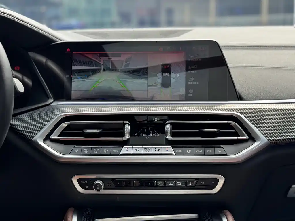 BMW X6 2021 — фото 12