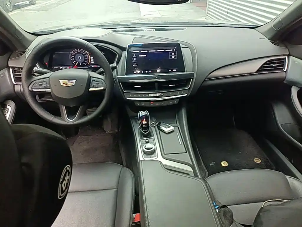 Cadillac CT5 2023 — фото 16