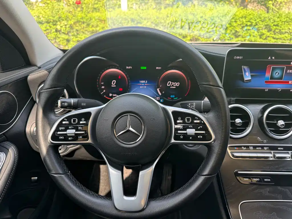 Mercedes-Benz C-Class 2019 — фото 13