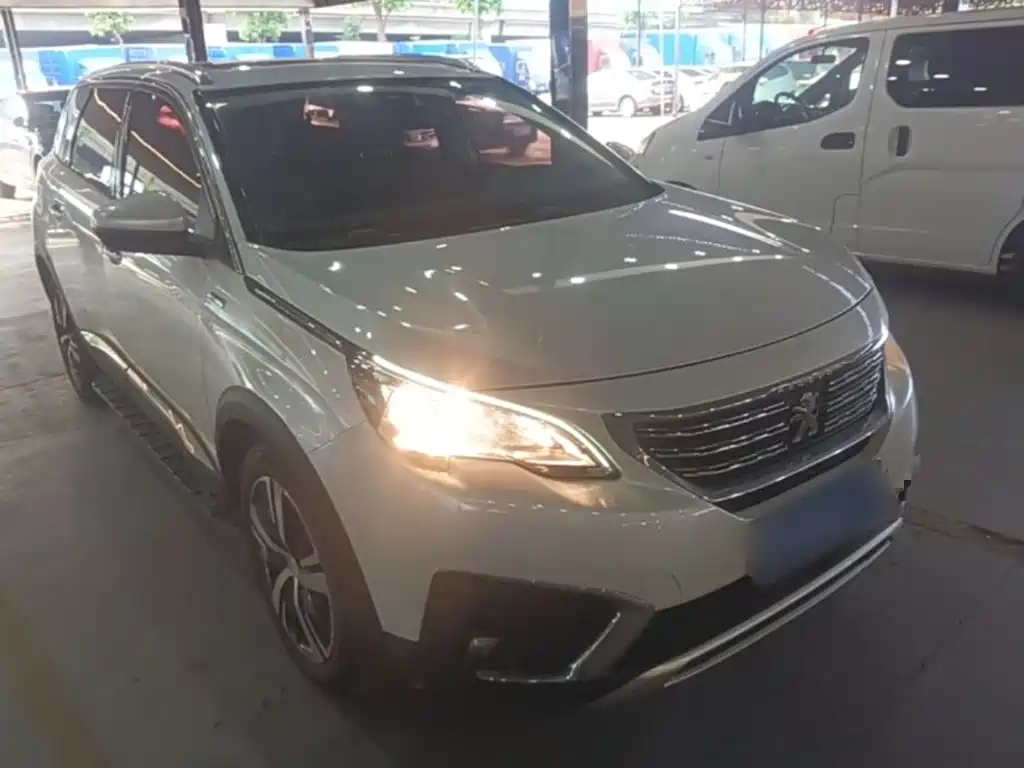 Peugeot 5008 2018 — фото 4