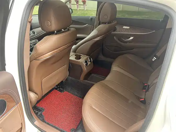 Mercedes-Benz E-Class 2019