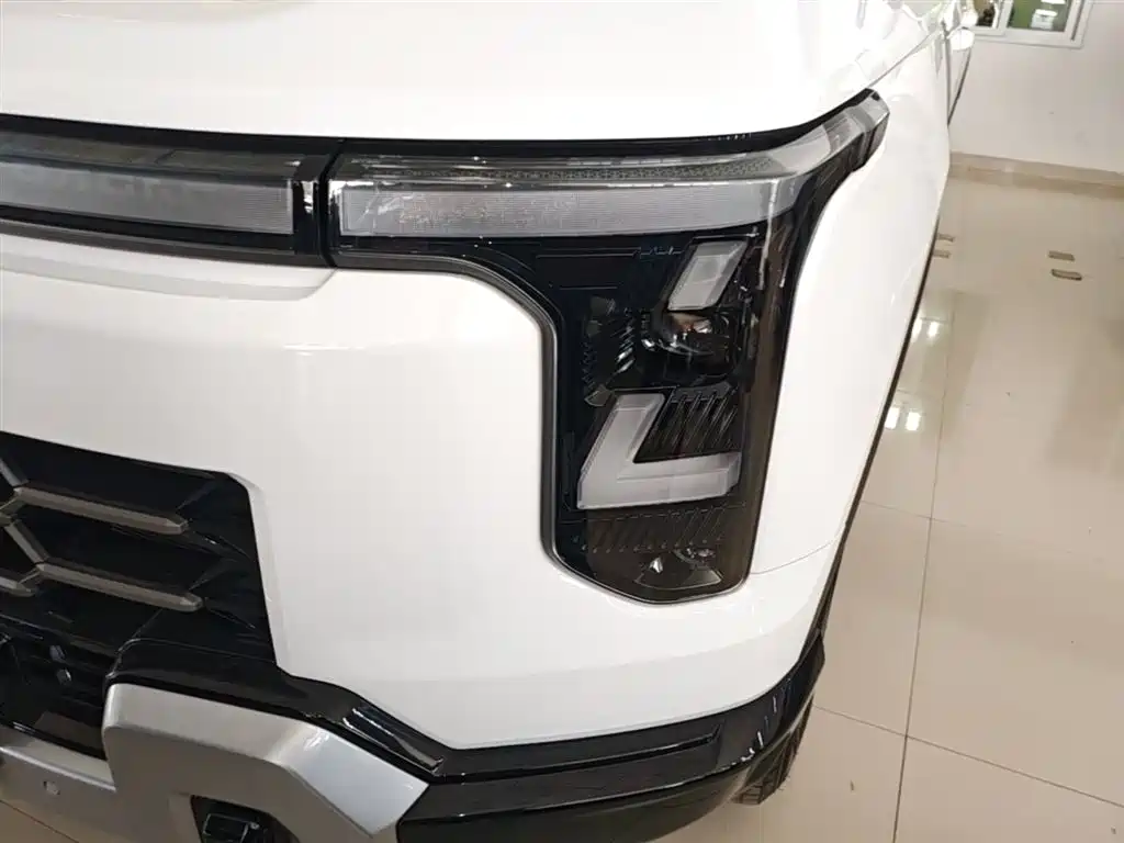Dongfeng Zhengzhou Nissan Z9 GE PHEV 2025 — фото 24