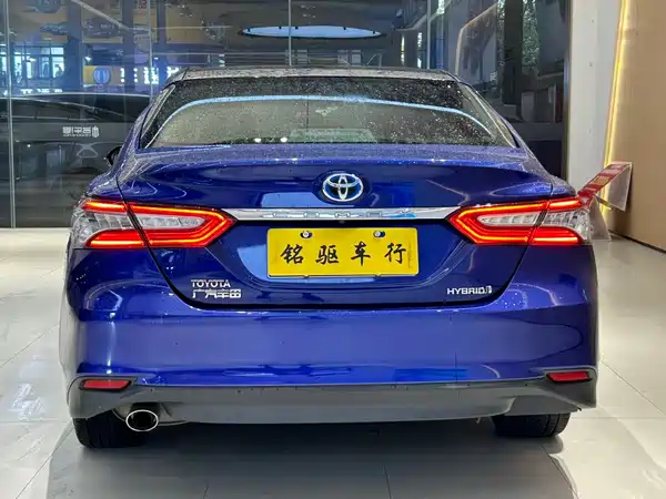 Toyota Camry 2018