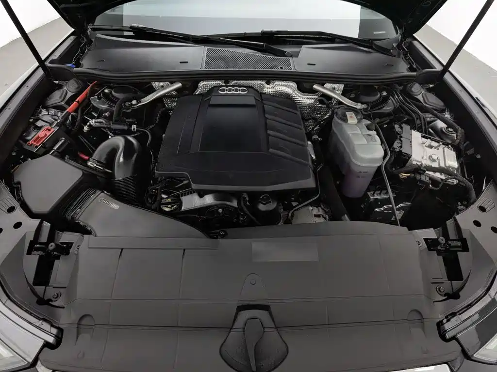 Audi A6L 2023