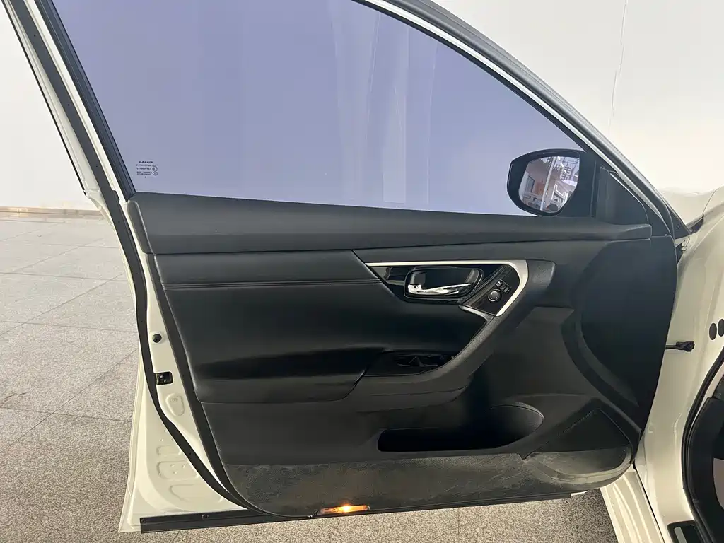 Nissan Teana 2018 — фото 18