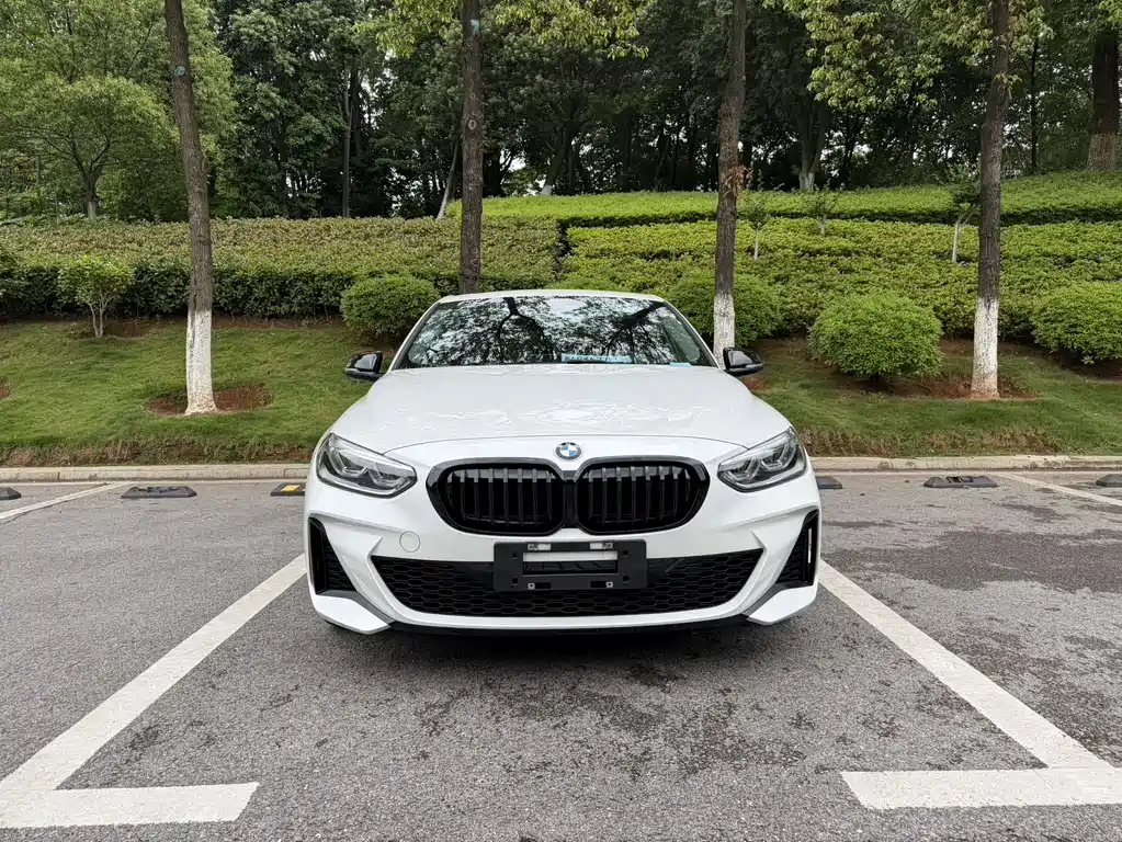BMW 1 Series 2022