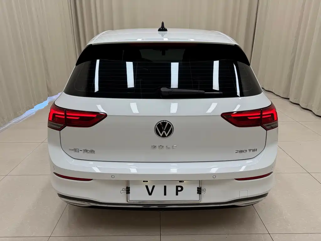 Volkswagen Golf 2022