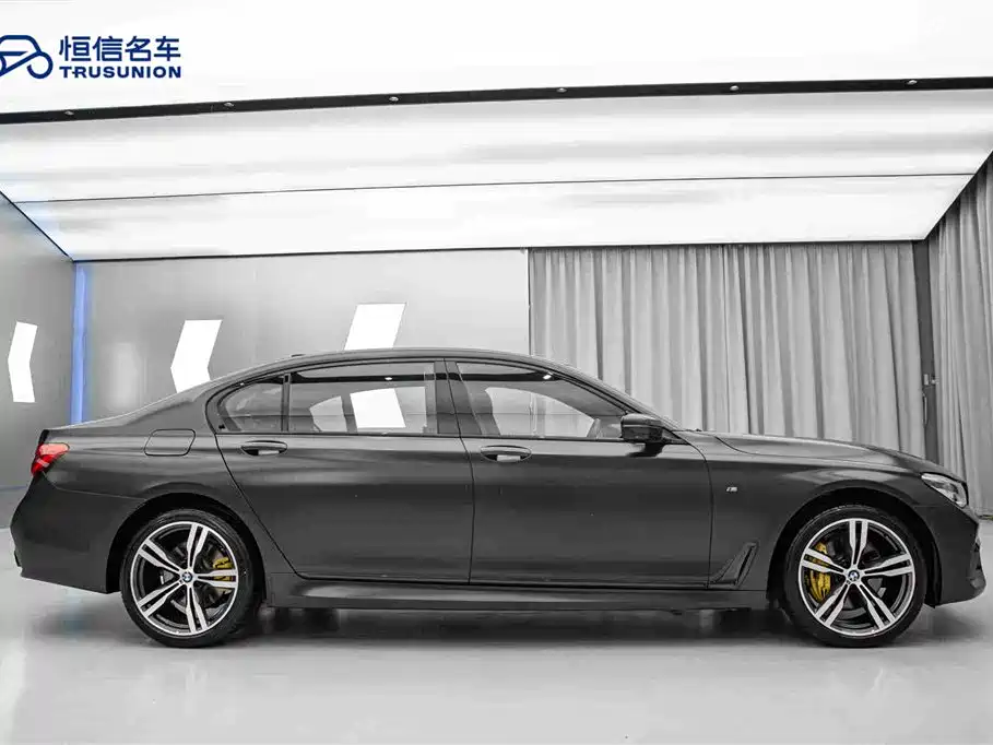 BMW 7 Series 2018 — фото 4