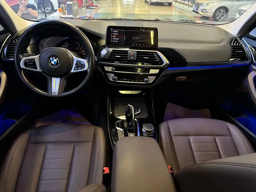 BMW X3 2020 — фото 11