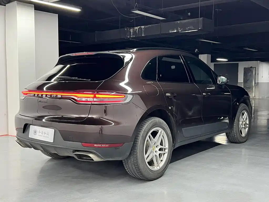 Porsche Macan 2021 — фото 6