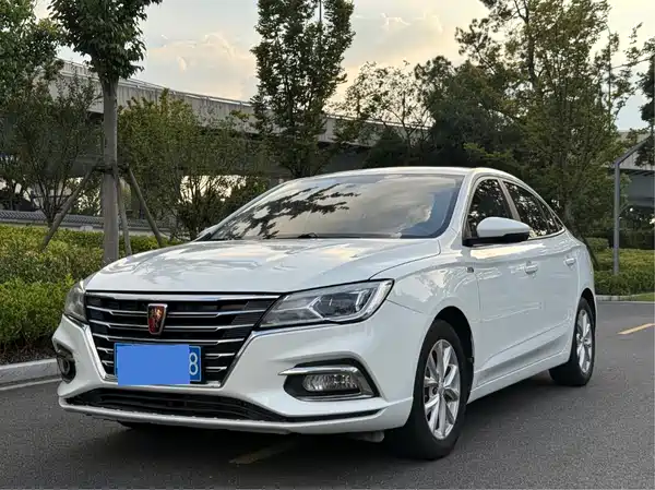 Roewe i5 2020