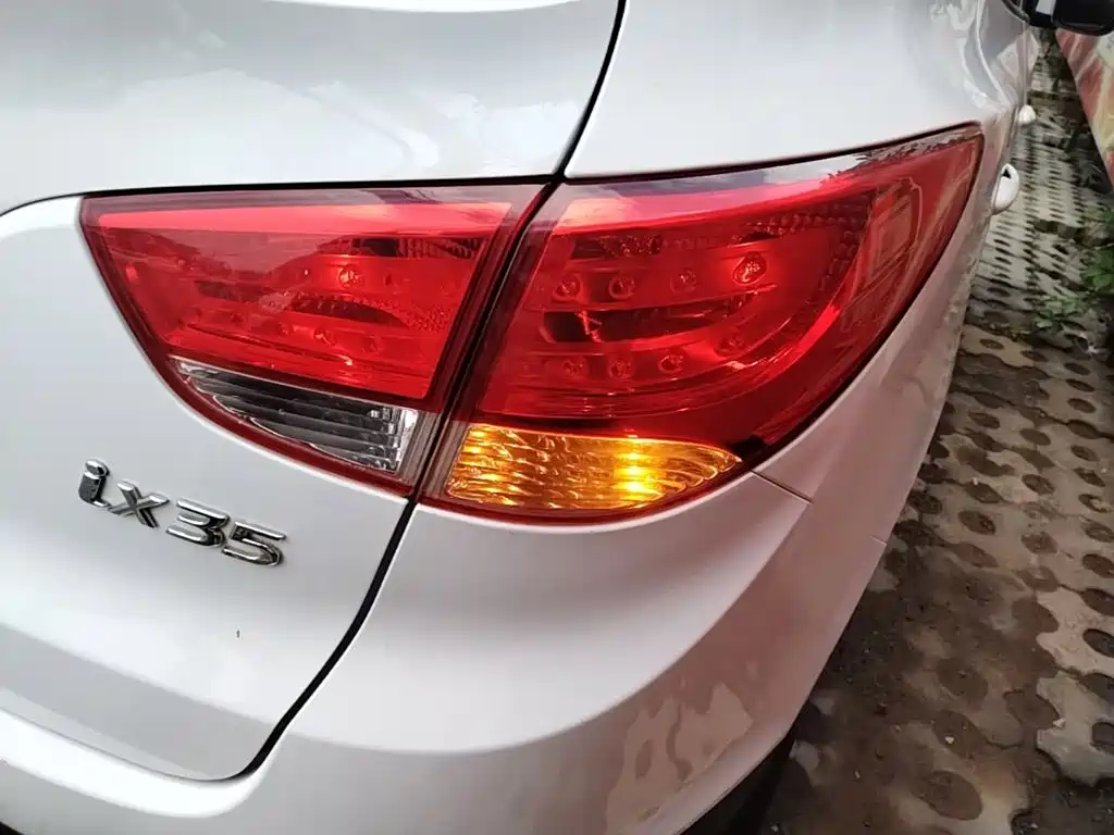 Hyundai ix35 2016 — фото 8