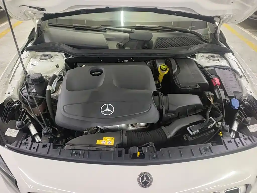 Mercedes-Benz GLA 2018 — фото 20