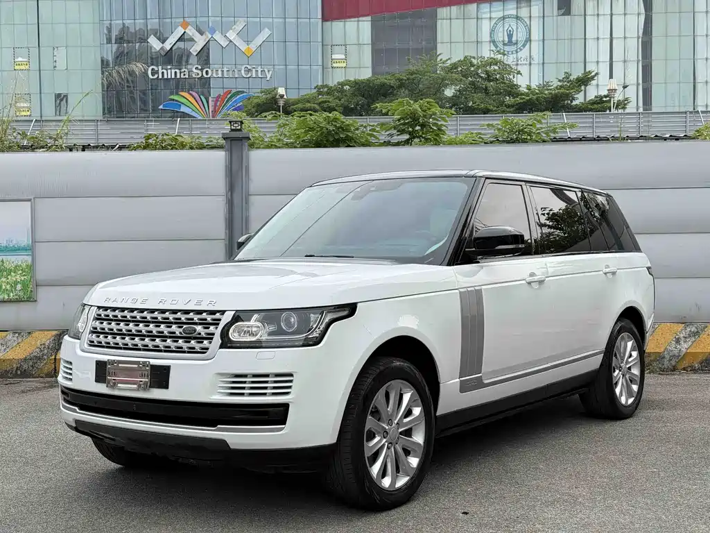 Land Rover Range Rover 2018 — фото 1