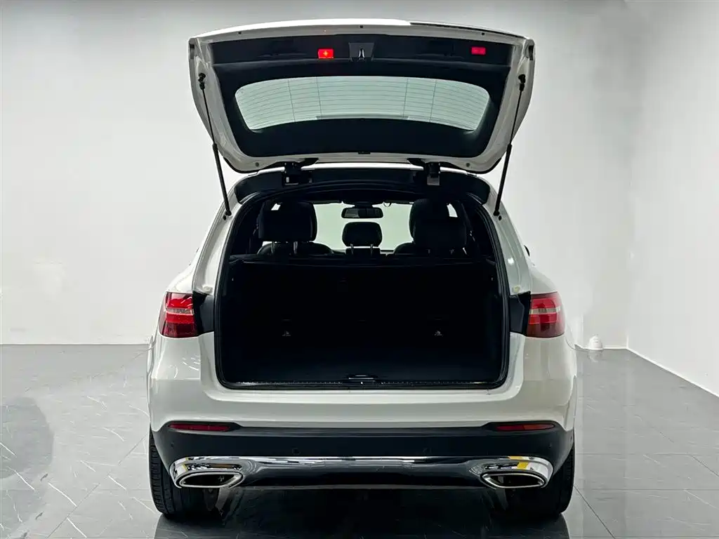 Mercedes-Benz GLC 2016 — фото 10