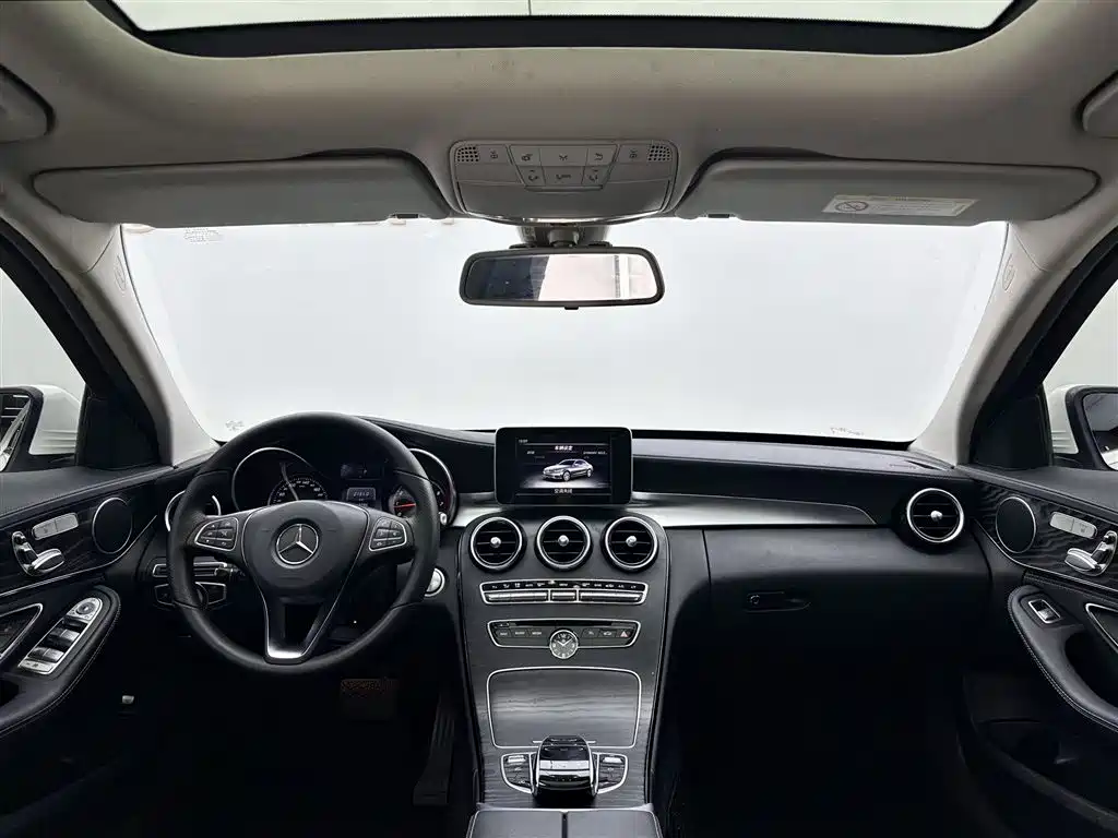 Mercedes-Benz C-Class 2017 — фото 8