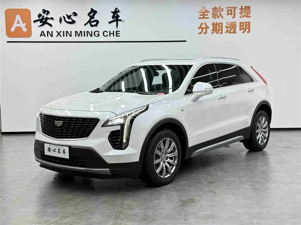 Cadillac XT4 2021 — фото 1