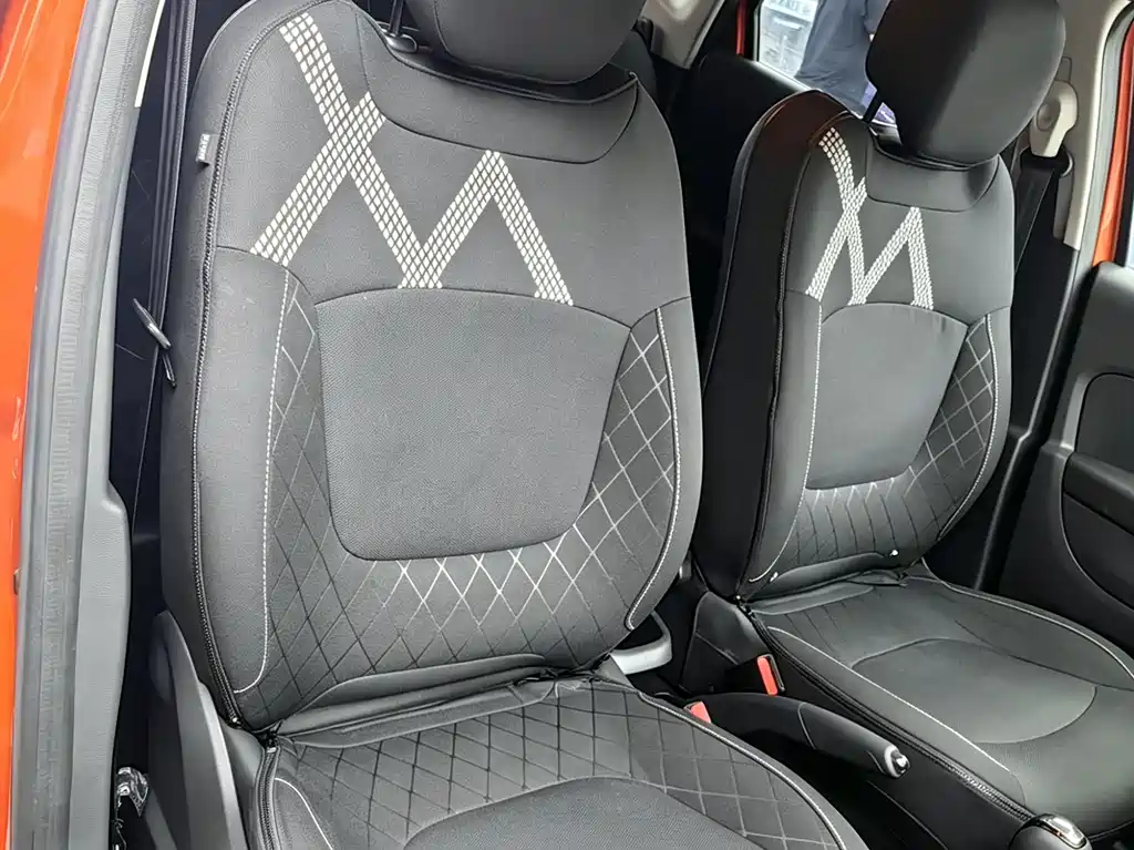 Renault Captur 2015 — фото 7