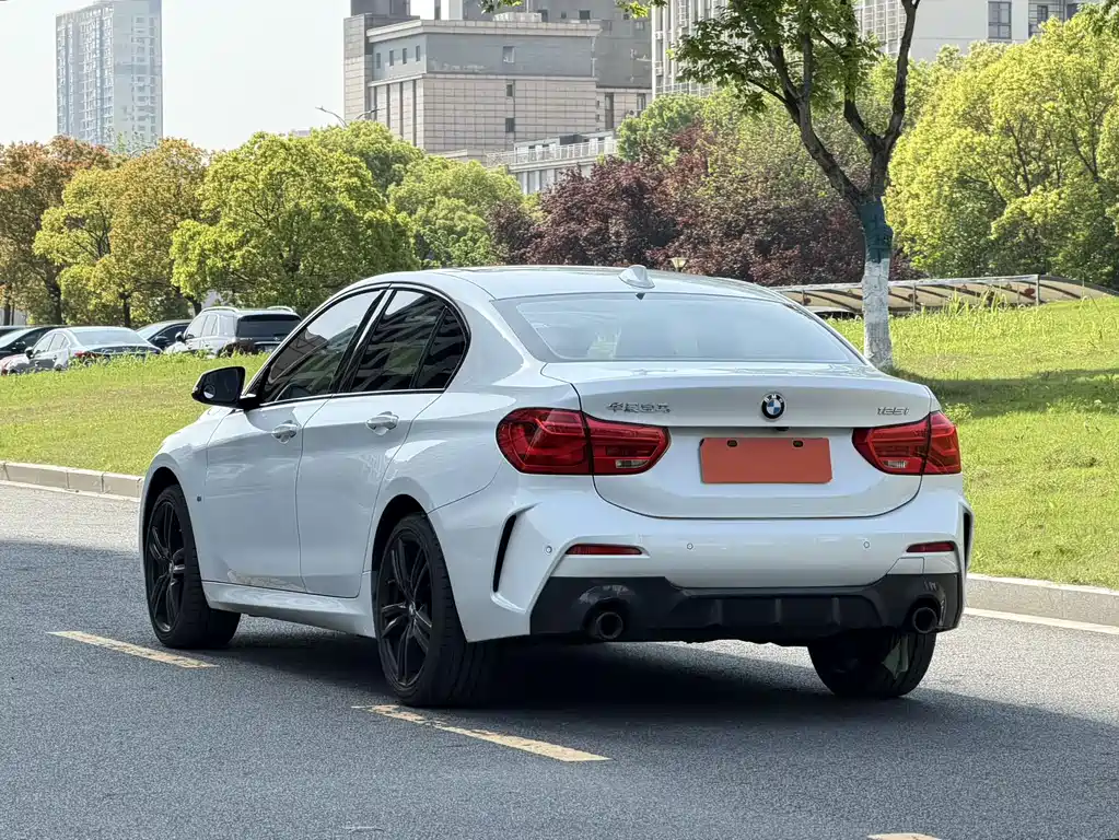 BMW 1 Series 2020