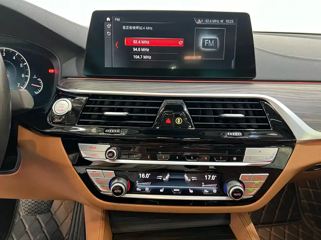 BMW 6 Series GT 2019 — фото 12