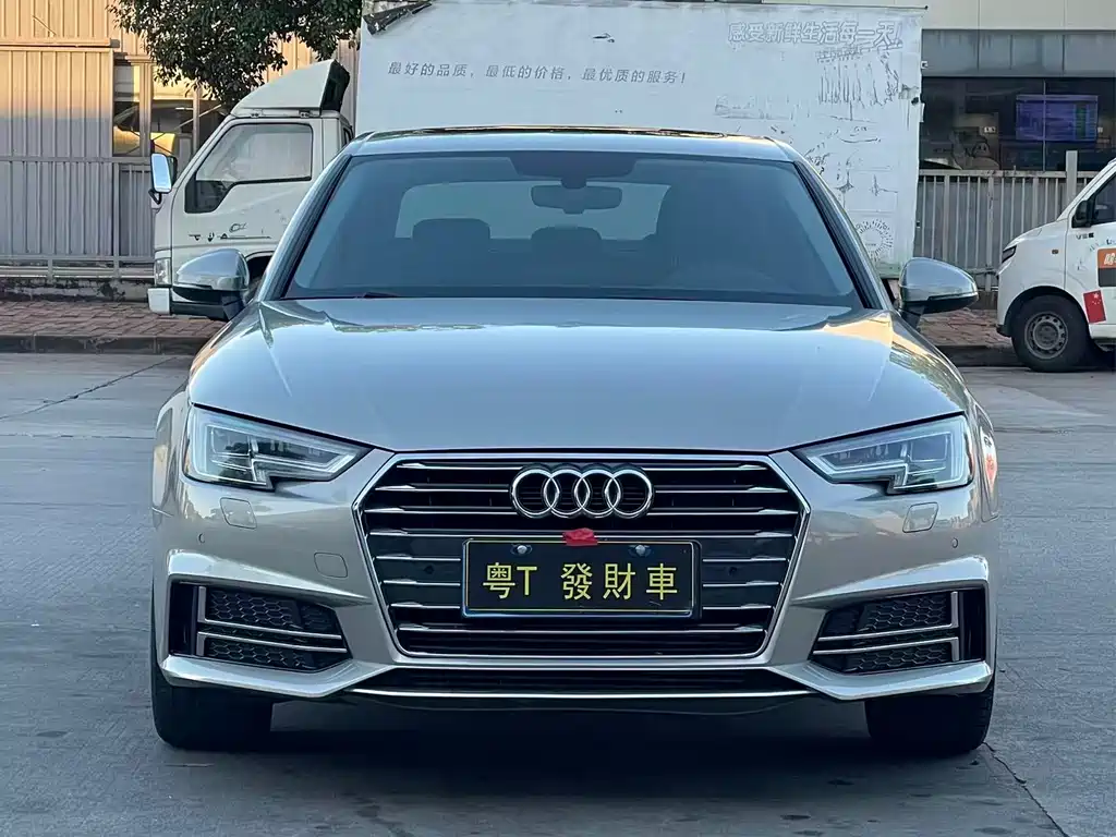 Audi A4L 2020 — фото 3