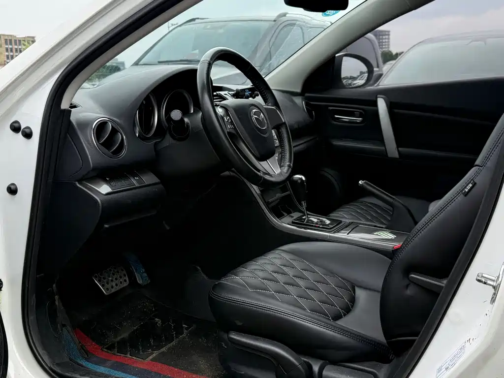 Mazda Ruiyi 2012