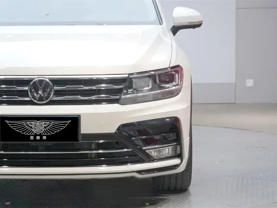 Volkswagen Tiguan L 2021 — фото 4