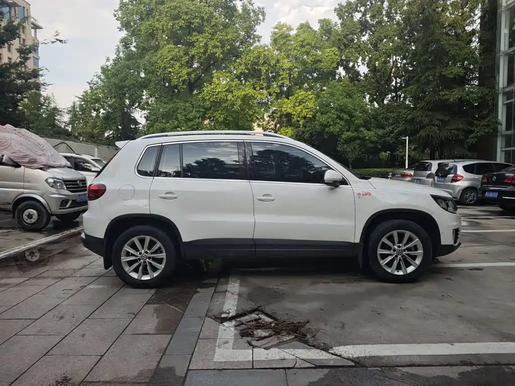 Volkswagen Tiguan 2019 — фото 6