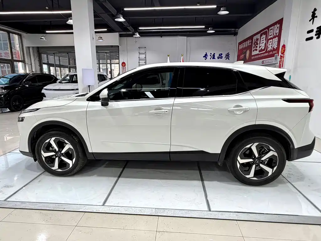 Nissan Qashqai 2023 — фото 7