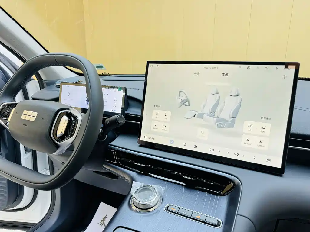 Geely Galaxy E5 2026 — фото 10