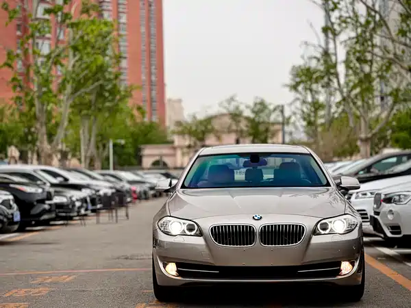 BMW 5 Series 2012