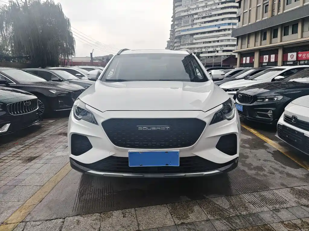 Soueast DX8S 2022