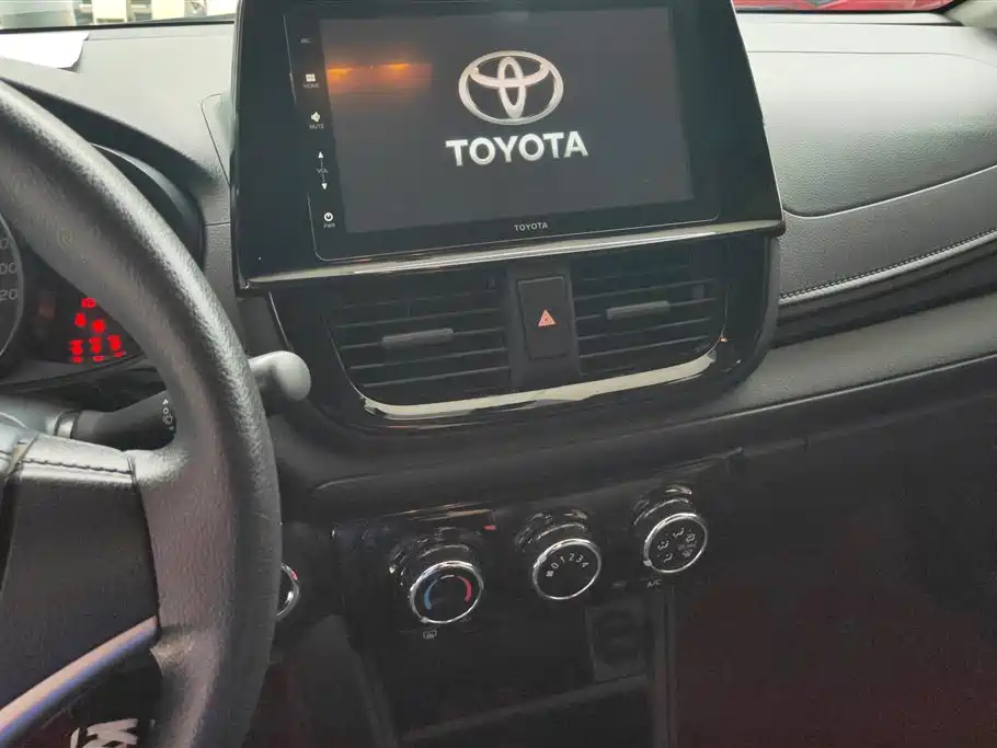 Toyota Vios FS 2023 — фото 13