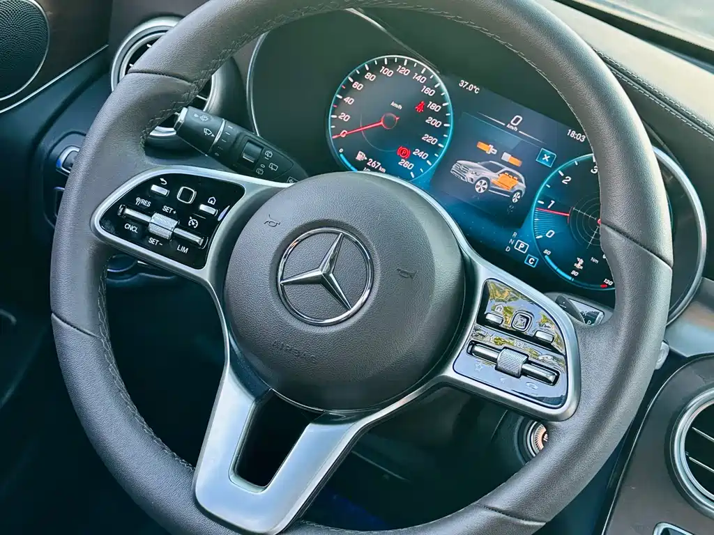 Mercedes-Benz GLC 2022 — фото 16