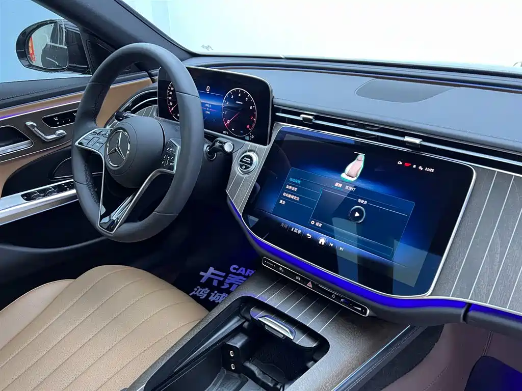 Mercedes-Benz E-Class 2025 — фото 19
