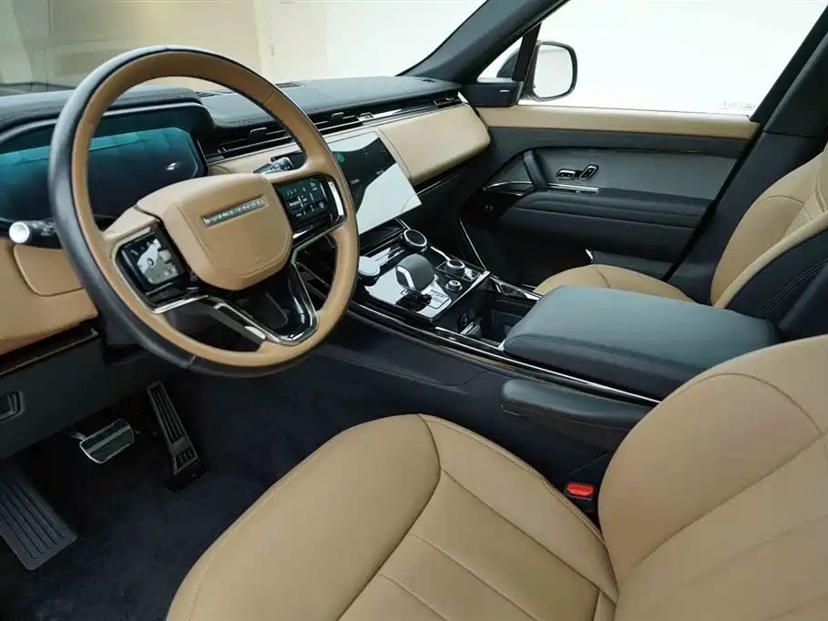 Land Rover Sport 2023 — фото 3