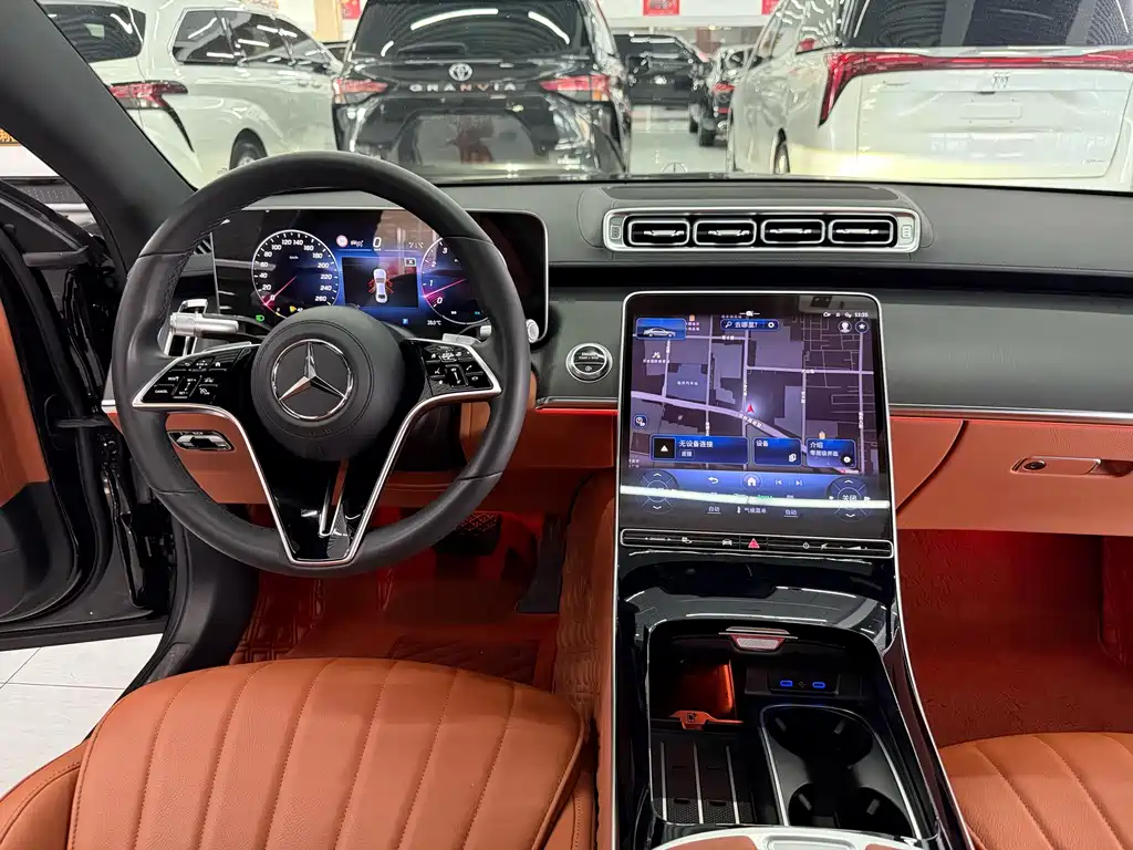 Mercedes-Benz S-Class 2023 — фото 12