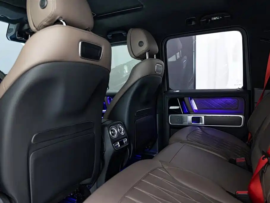 Mercedes-Benz G-Class AMG 2023 — фото 12
